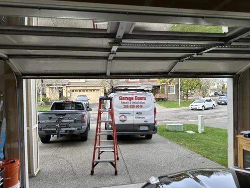 Garage Doors Repairs Bellevue